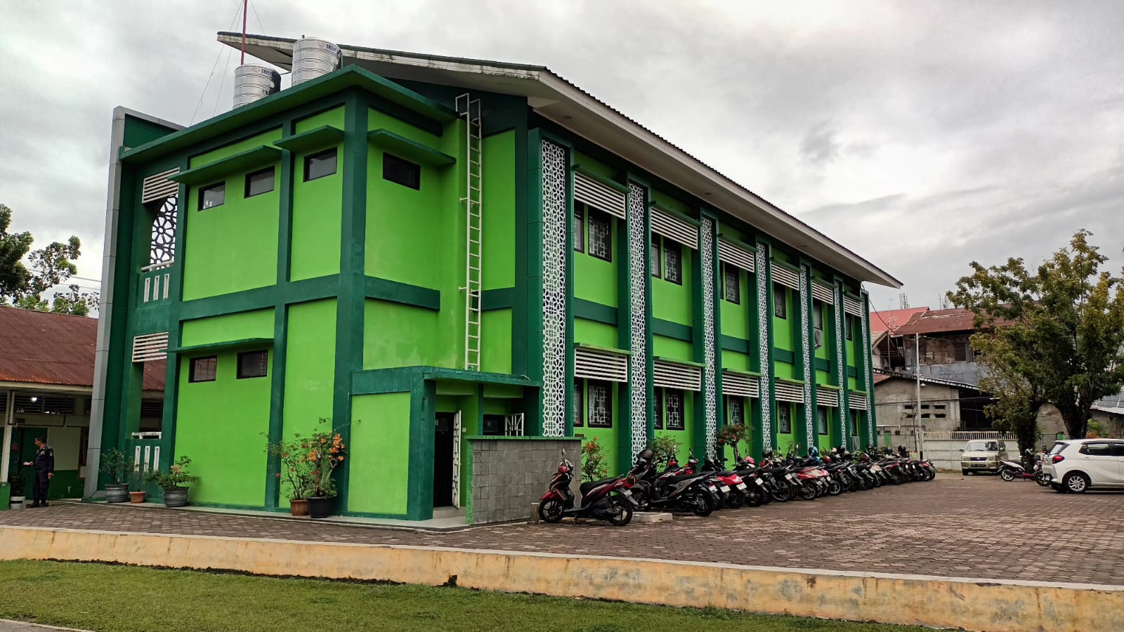 MAN 2 Kota Padang PLus Keterampilan