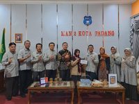 Kepala MAN 2 Padang Lepas Annisa ke OMI Nasional 2025 di Banten