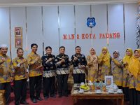 Masifnya Pemberitaan Mandupa Picu MTsN 4 Pasbar Studi Tiru ke MAN 2 Padang